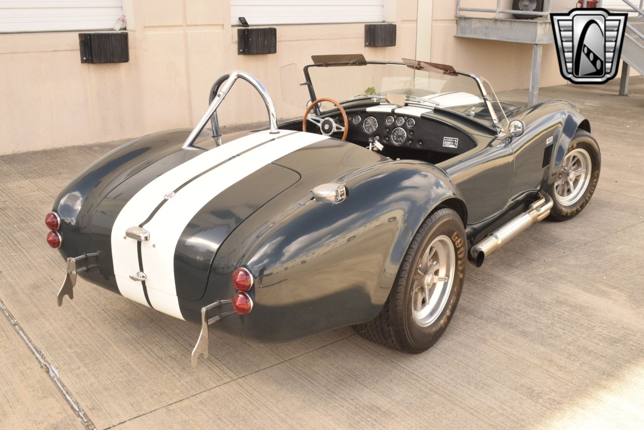 1966 Shelby Cobra 40