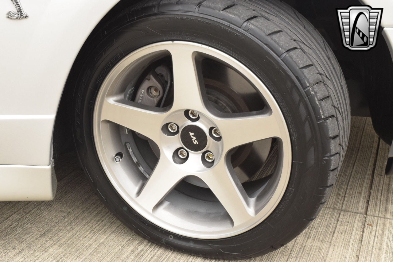 2003 Ford Mustang 75