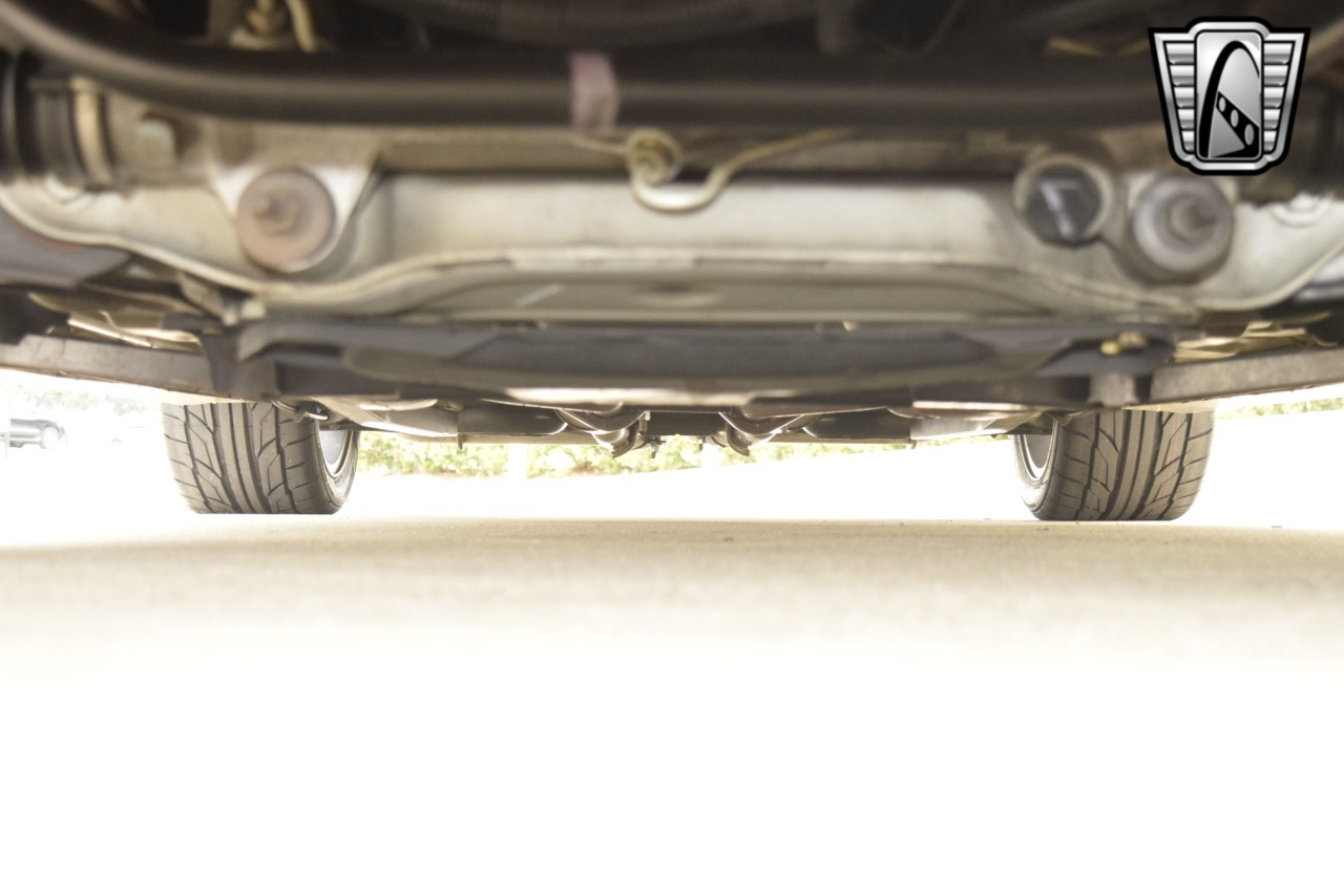 2003 Ford Mustang 80