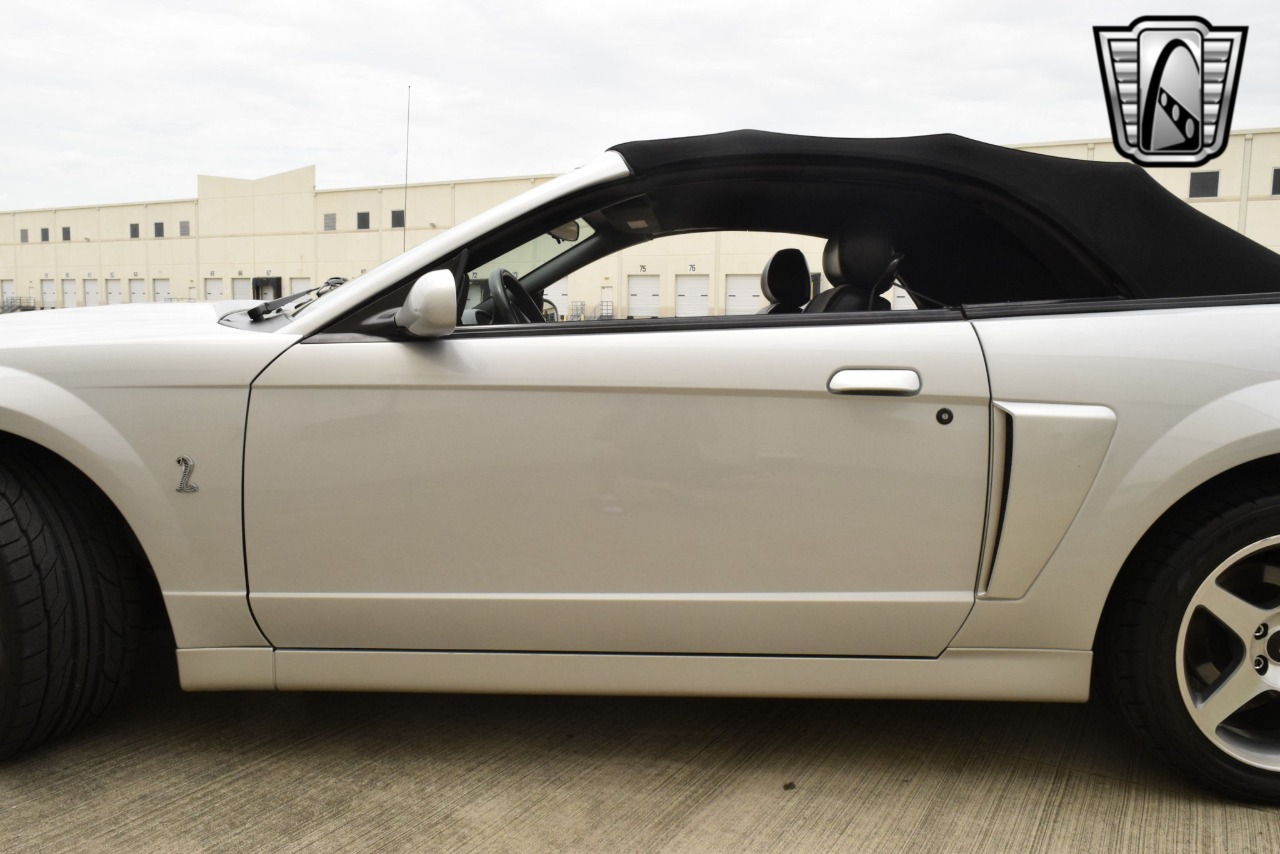 2003 Ford Mustang 62