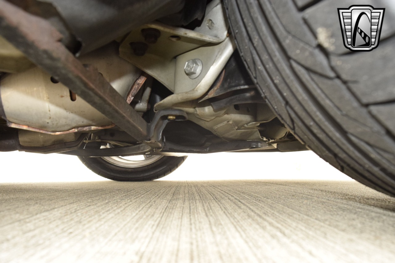 2003 Ford Mustang 20