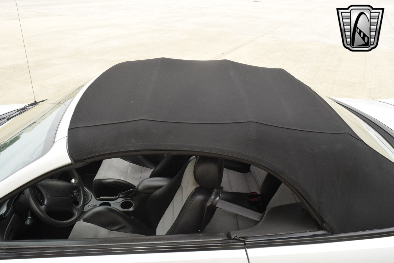 2003 Ford Mustang 64