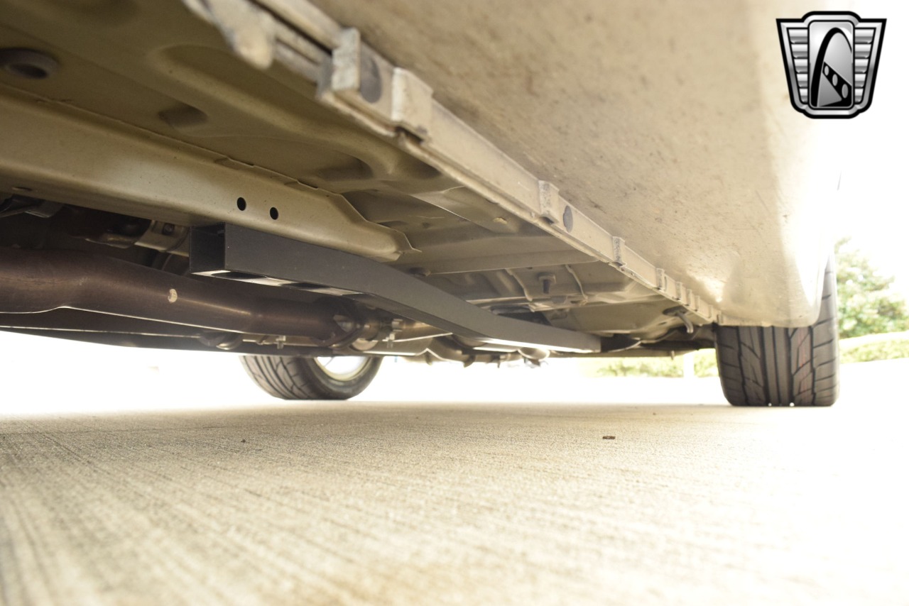 2003 Ford Mustang 84