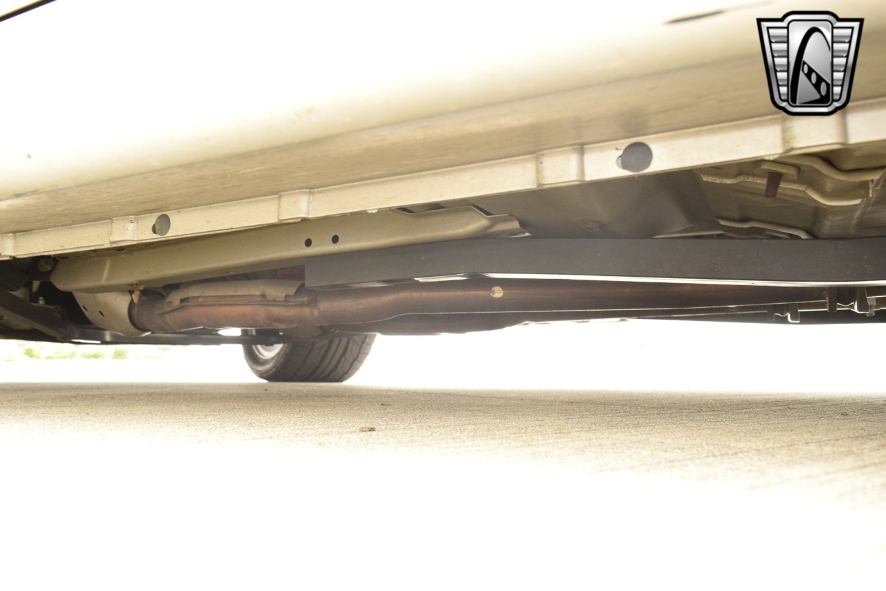 2003 Ford Mustang 86