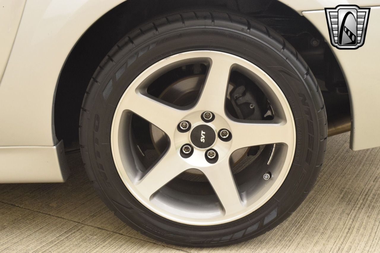 2003 Ford Mustang 66