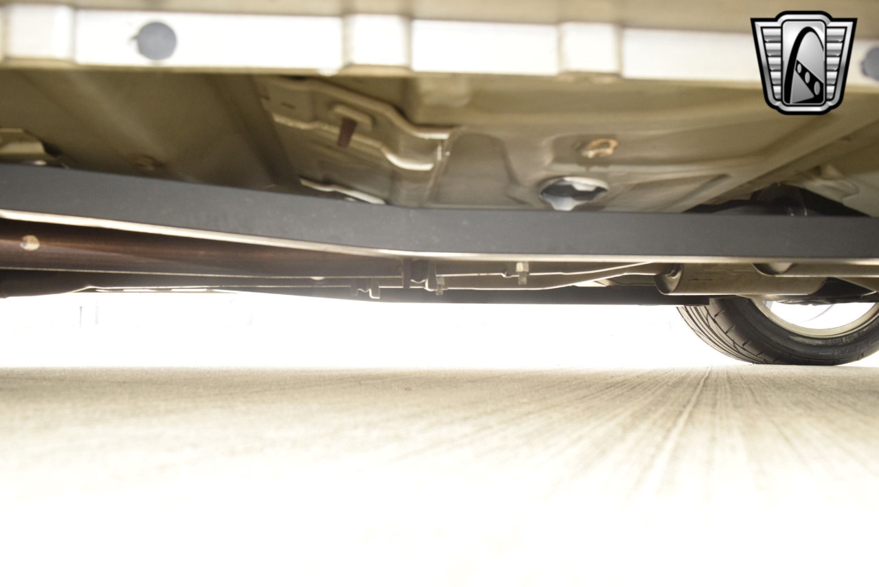 2003 Ford Mustang 87