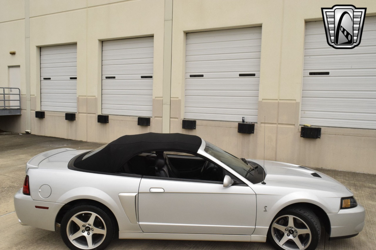 2003 Ford Mustang 50