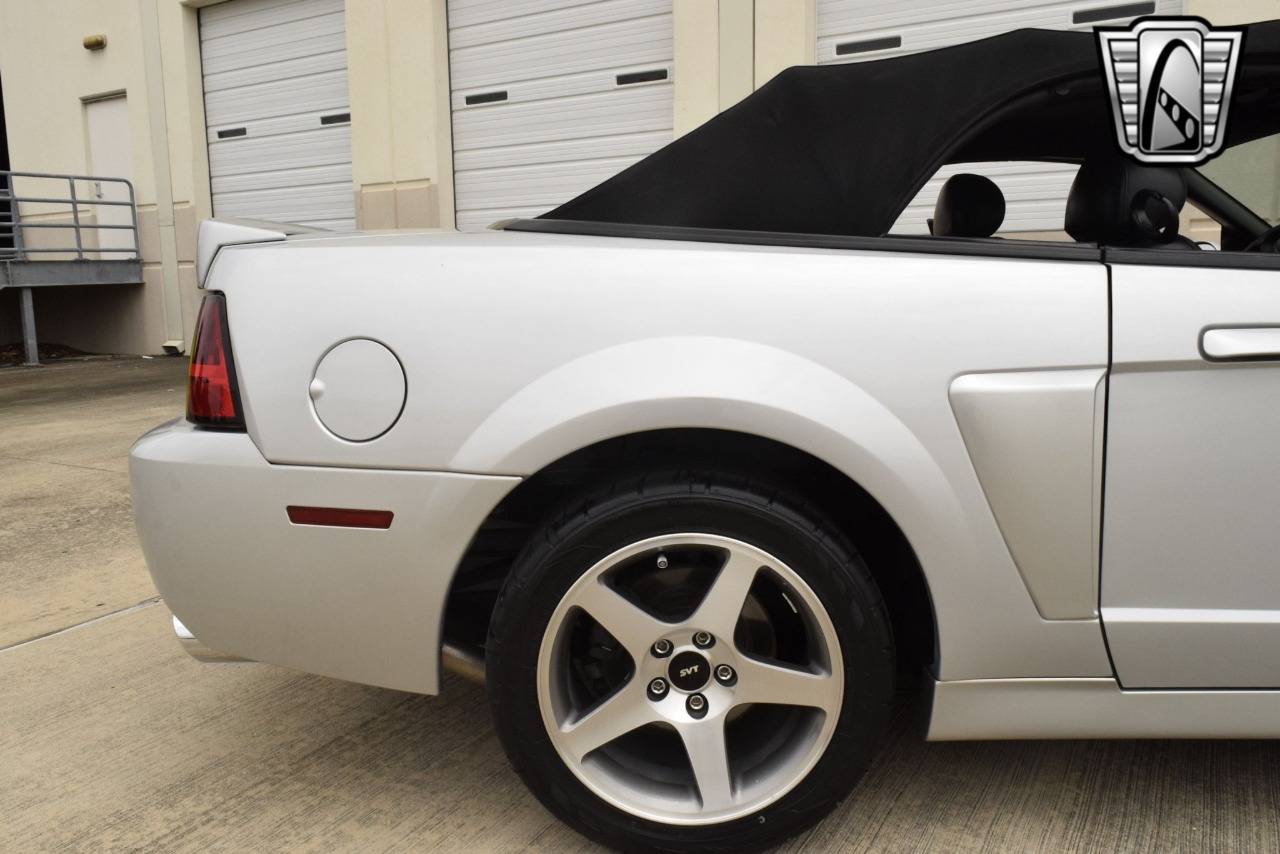 2003 Ford Mustang 71