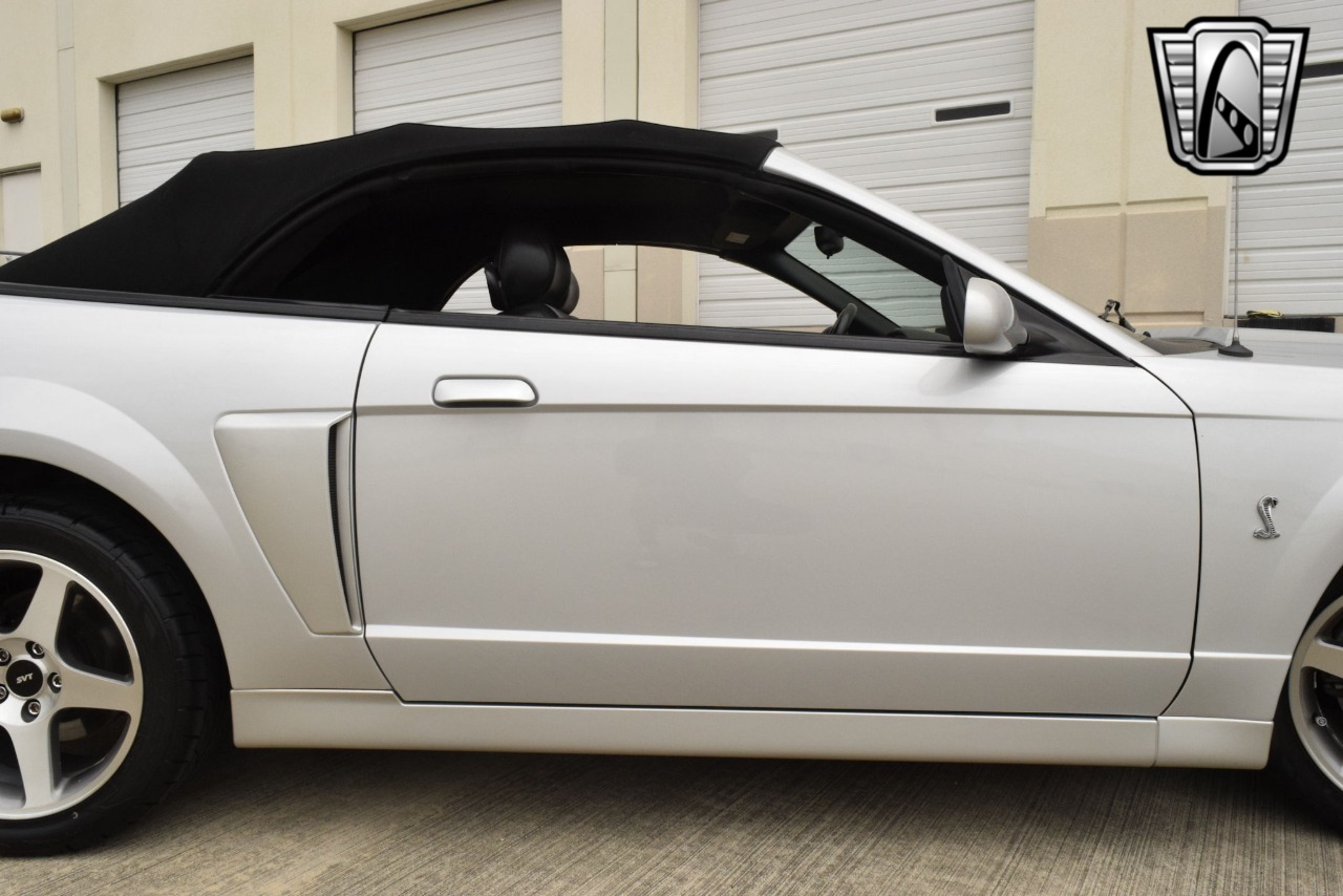 2003 Ford Mustang 72