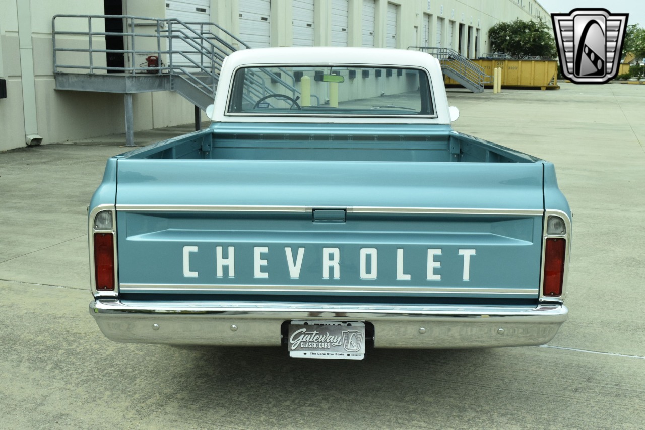 1969 Chevrolet C-10 38