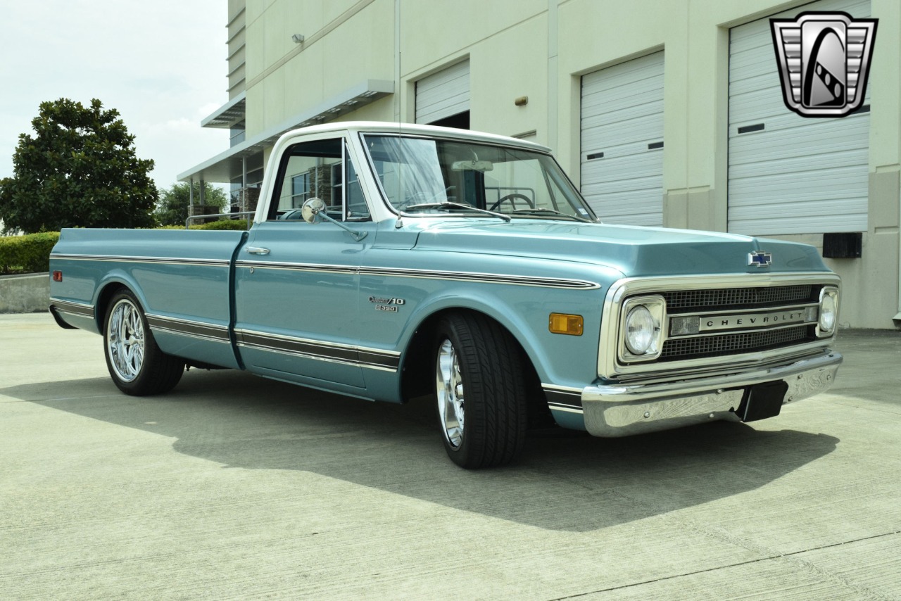 1969 Chevrolet C-10 46