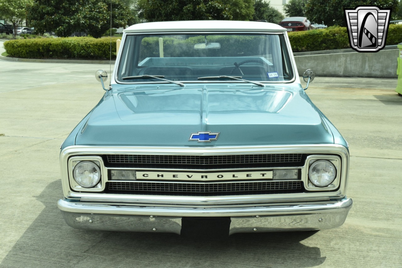 1969 Chevrolet C-10 48