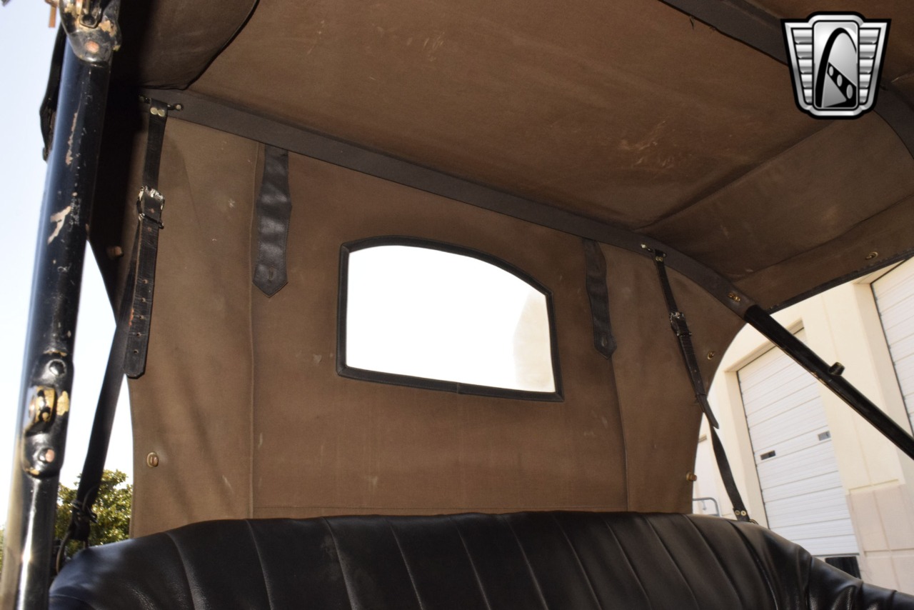 1914 Ford Model T 31