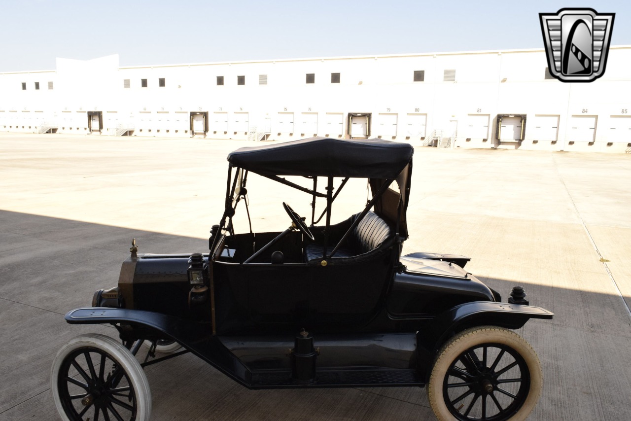 1914 Ford Model T 33