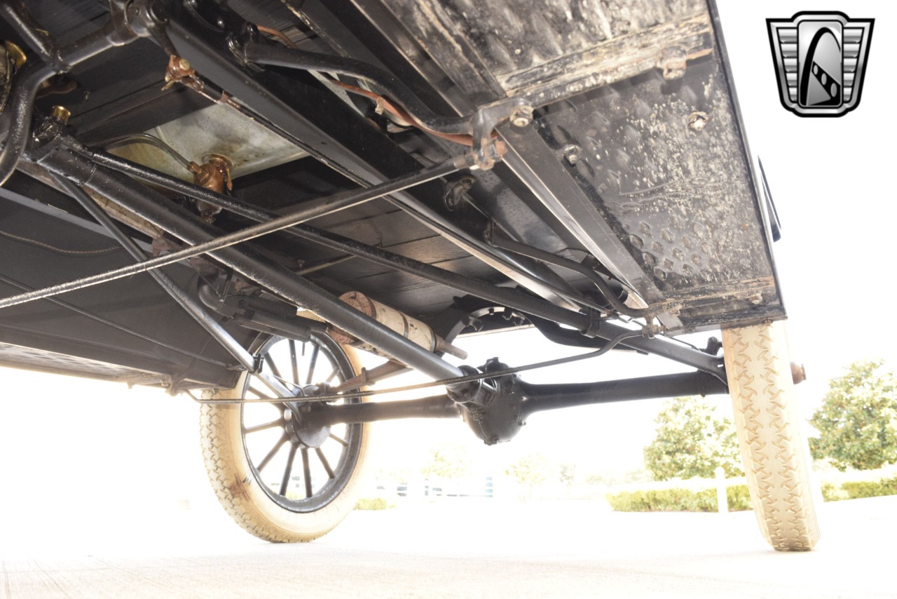 1914 Ford Model T 74