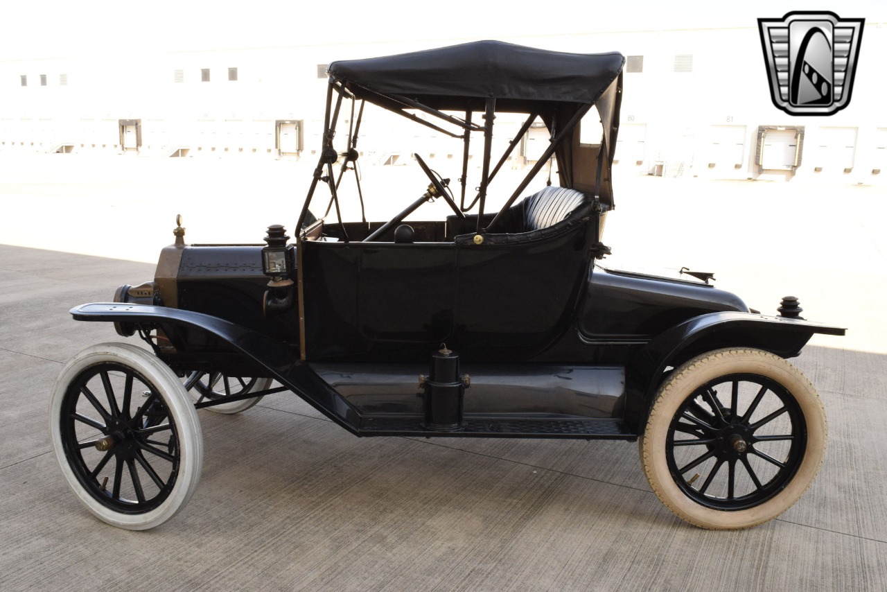 1914 Ford Model T 2