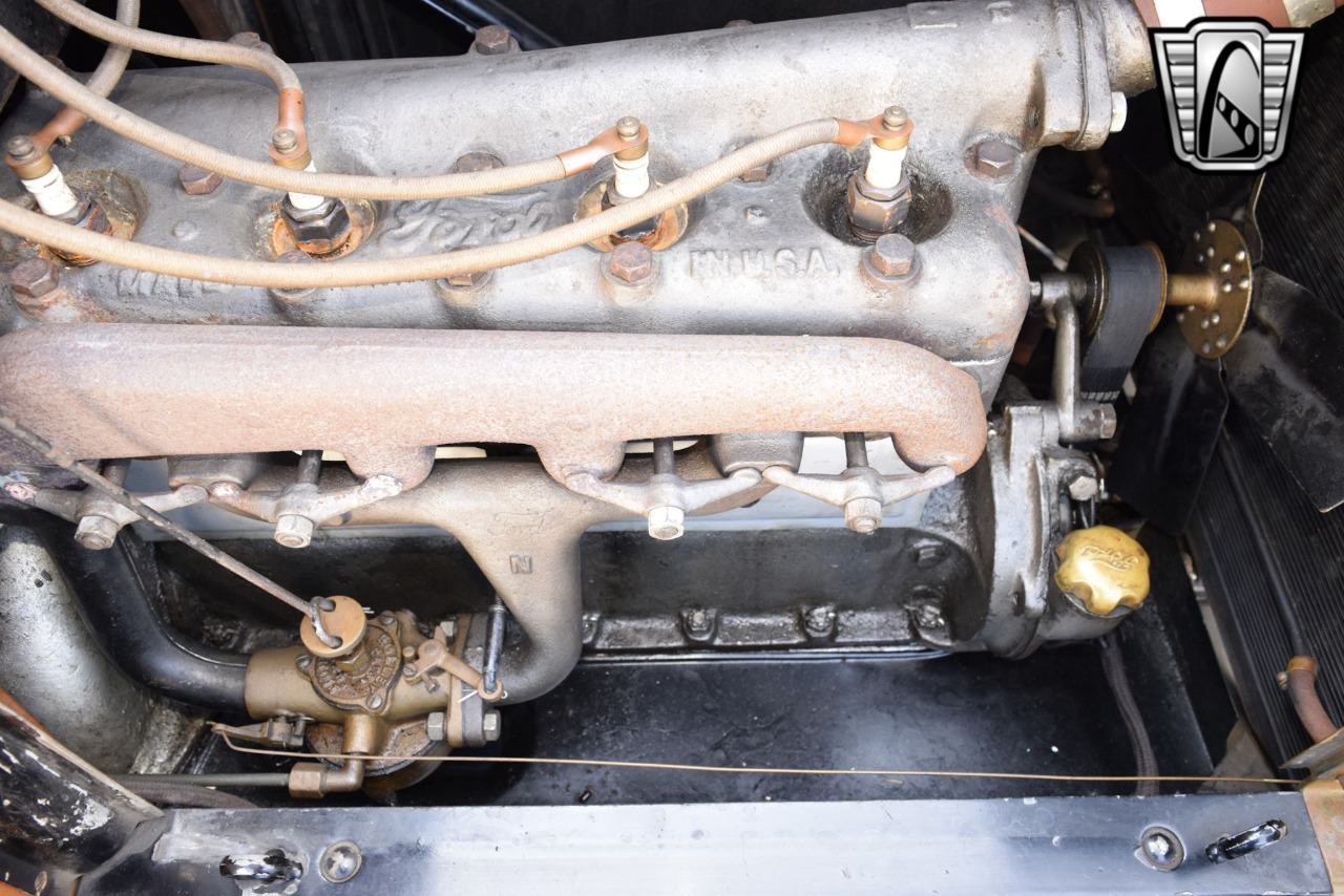 1914 Ford Model T 22
