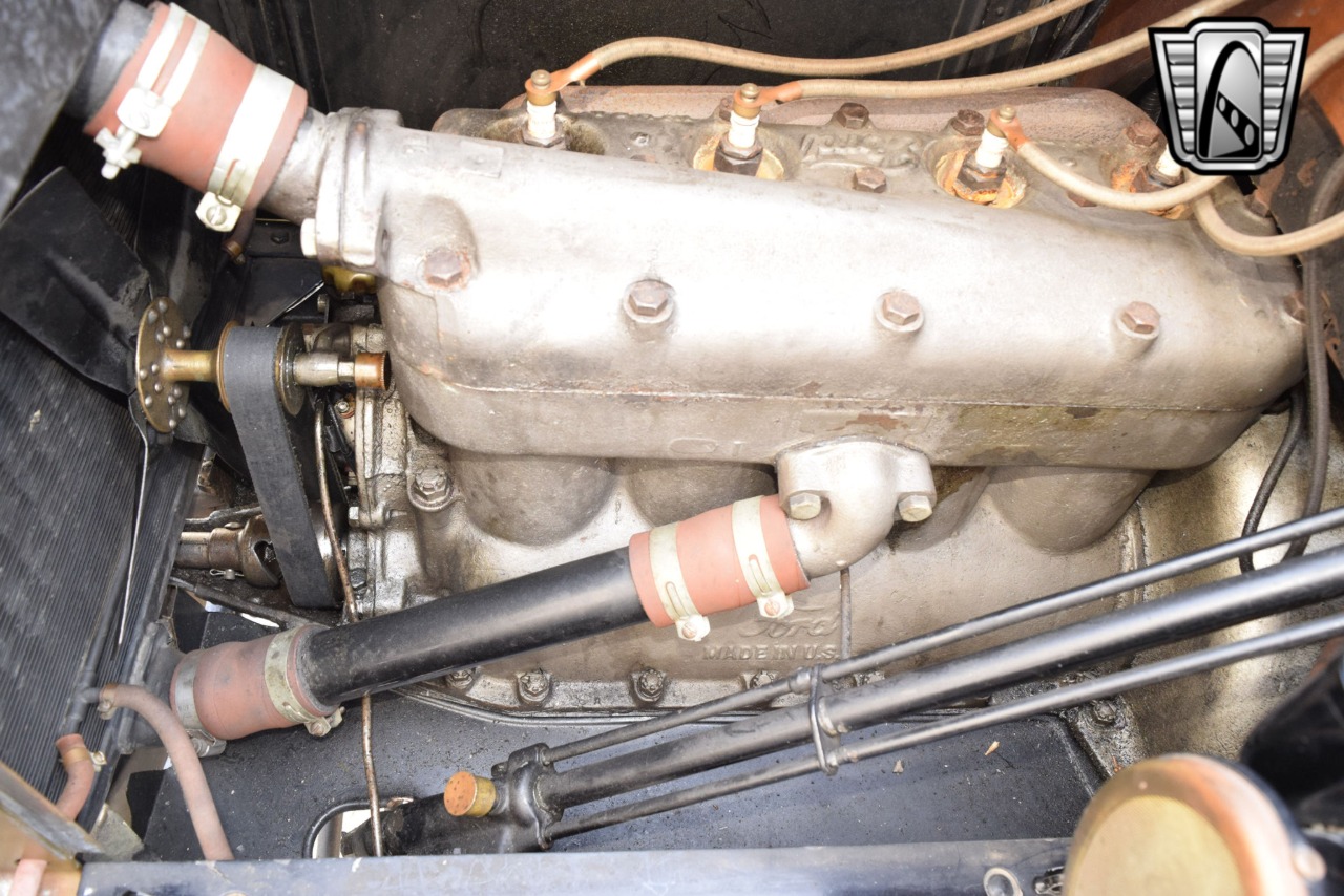 1914 Ford Model T 95