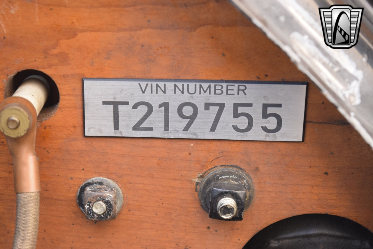 1914 Ford Model T 24