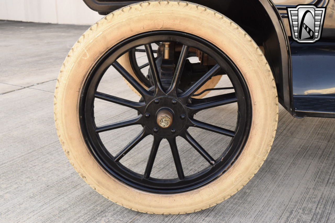 1914 Ford Model T 9