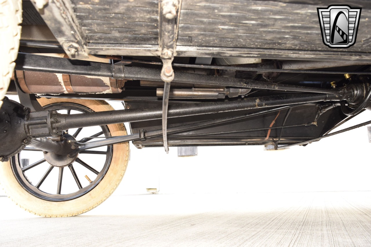 1914 Ford Model T 17