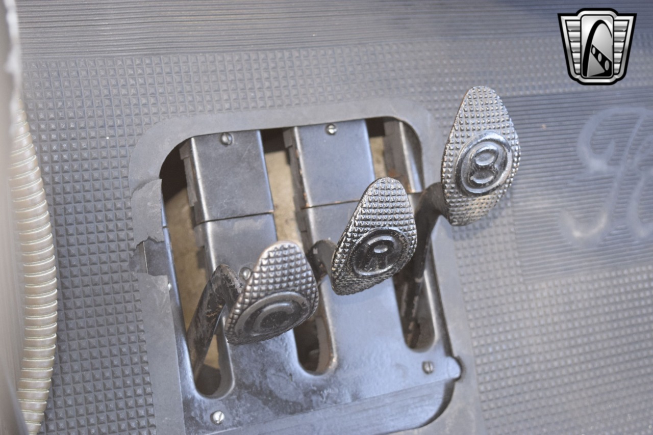 1914 Ford Model T 25