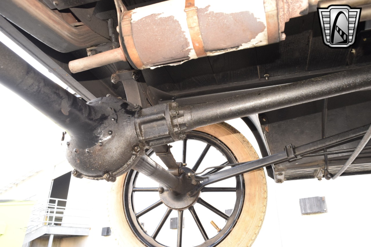 1914 Ford Model T 82