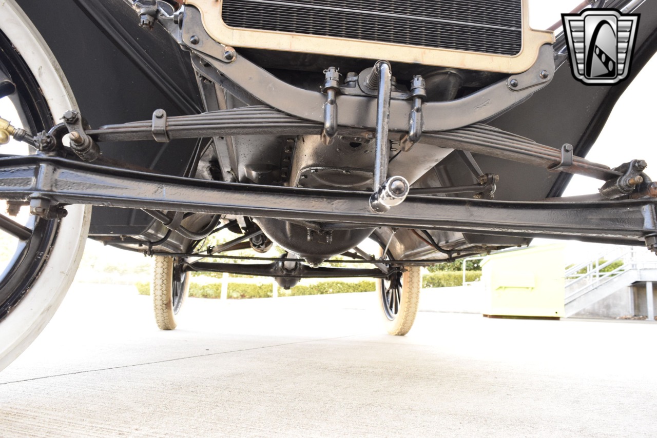 1914 Ford Model T 11