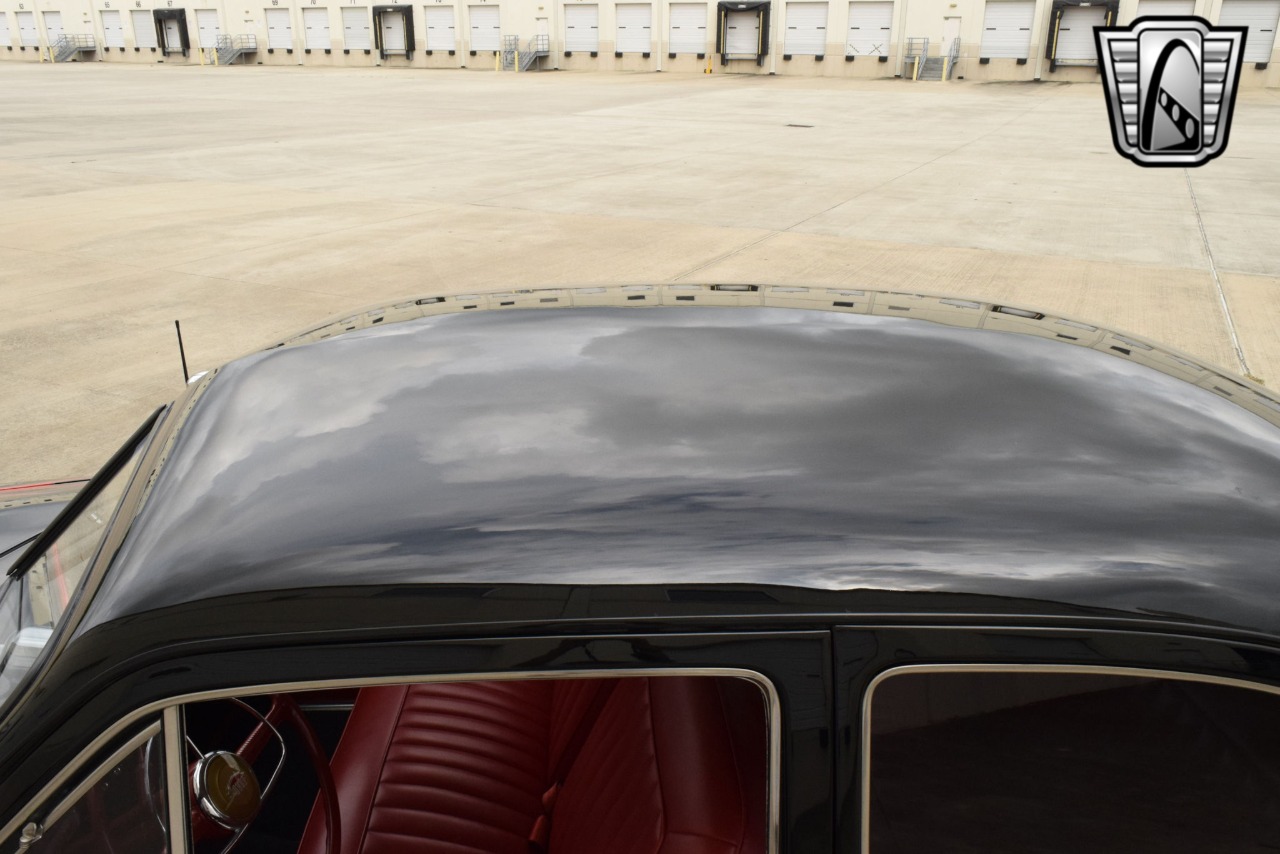 1949 Ford Tudor 57