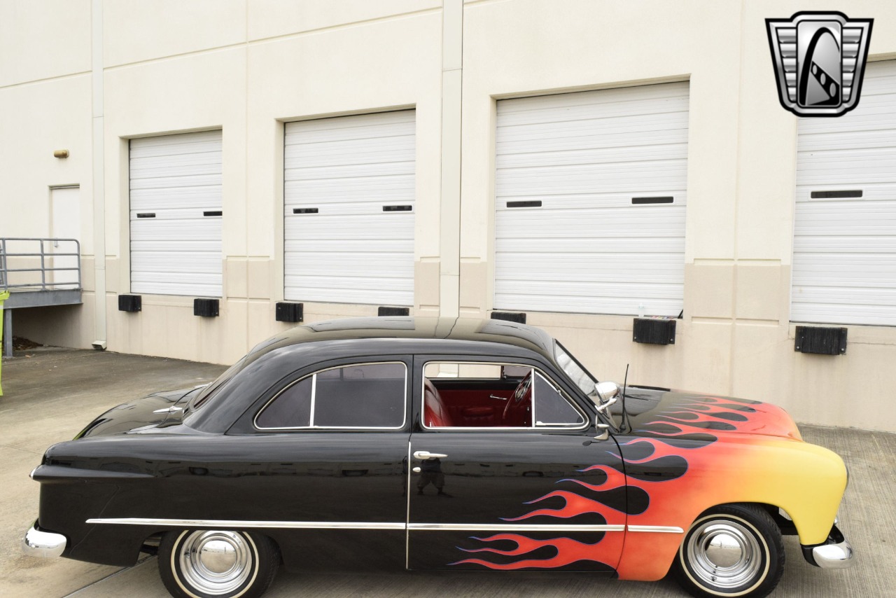 1949 Ford Tudor 42