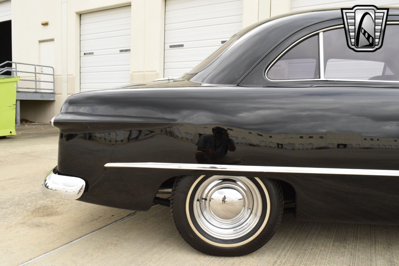 1949 Ford Tudor 63
