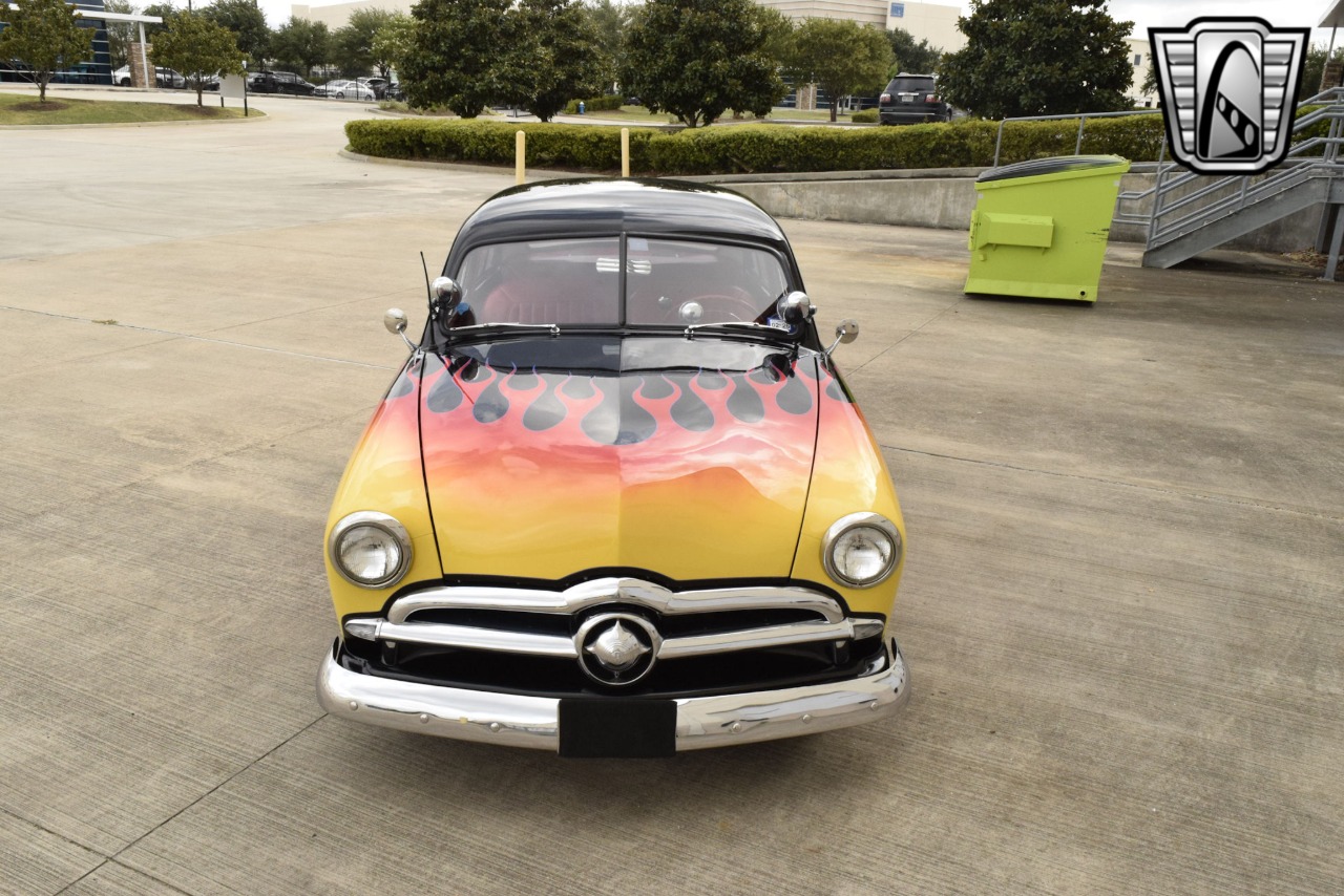 1949 Ford Tudor 46