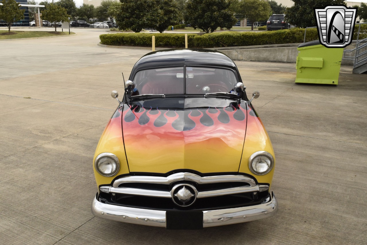 1949 Ford Tudor 48