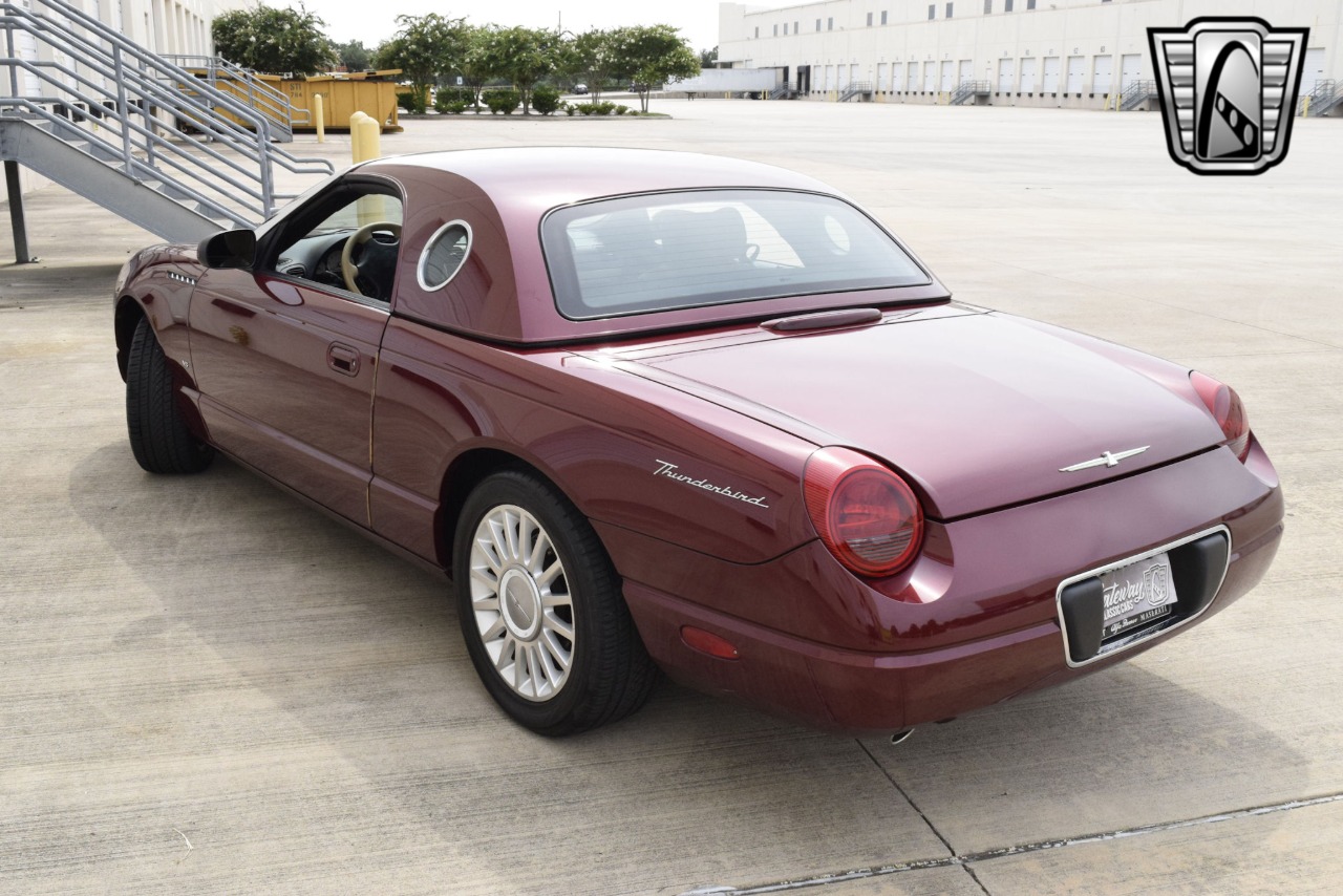 2004 Ford Thunderbird 53