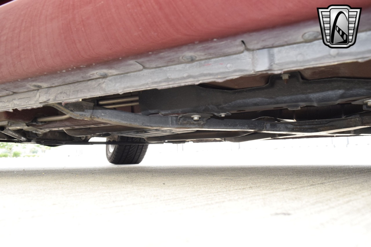 2004 Ford Thunderbird 95