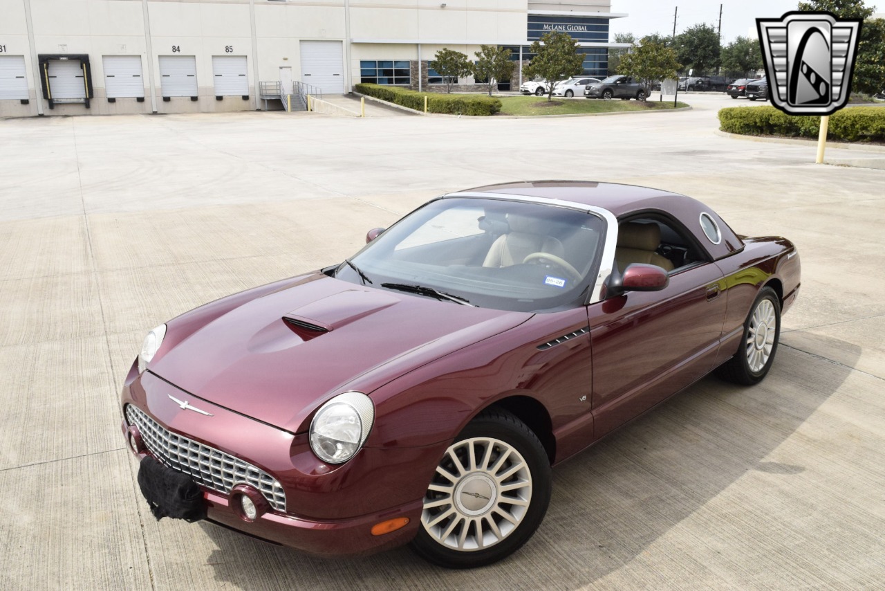 2004 Ford Thunderbird 67