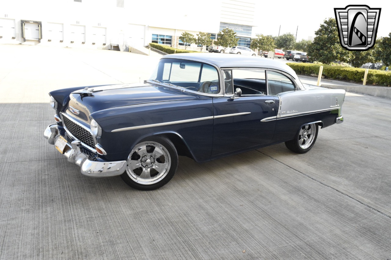 1955 Chevrolet Bel Air 32