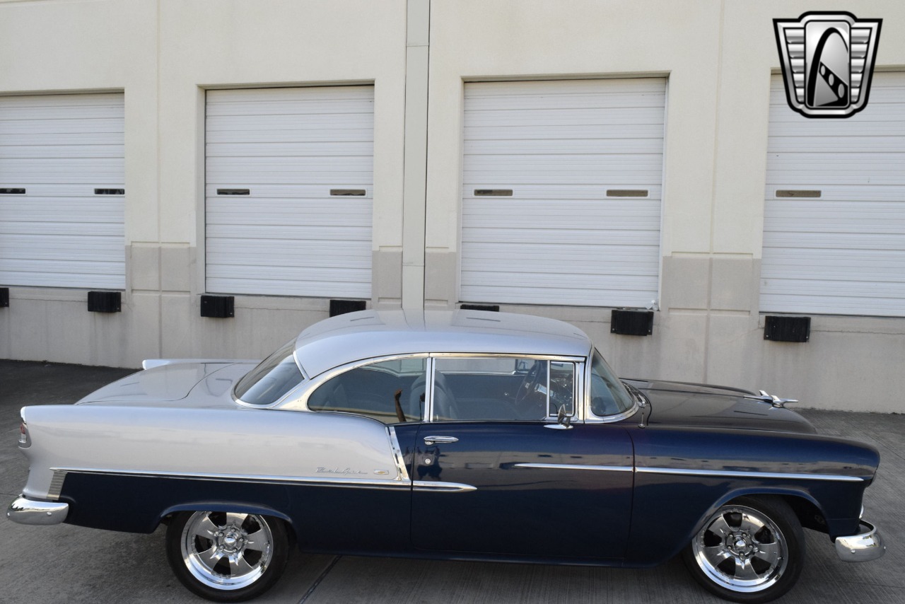 1955 Chevrolet Bel Air 42