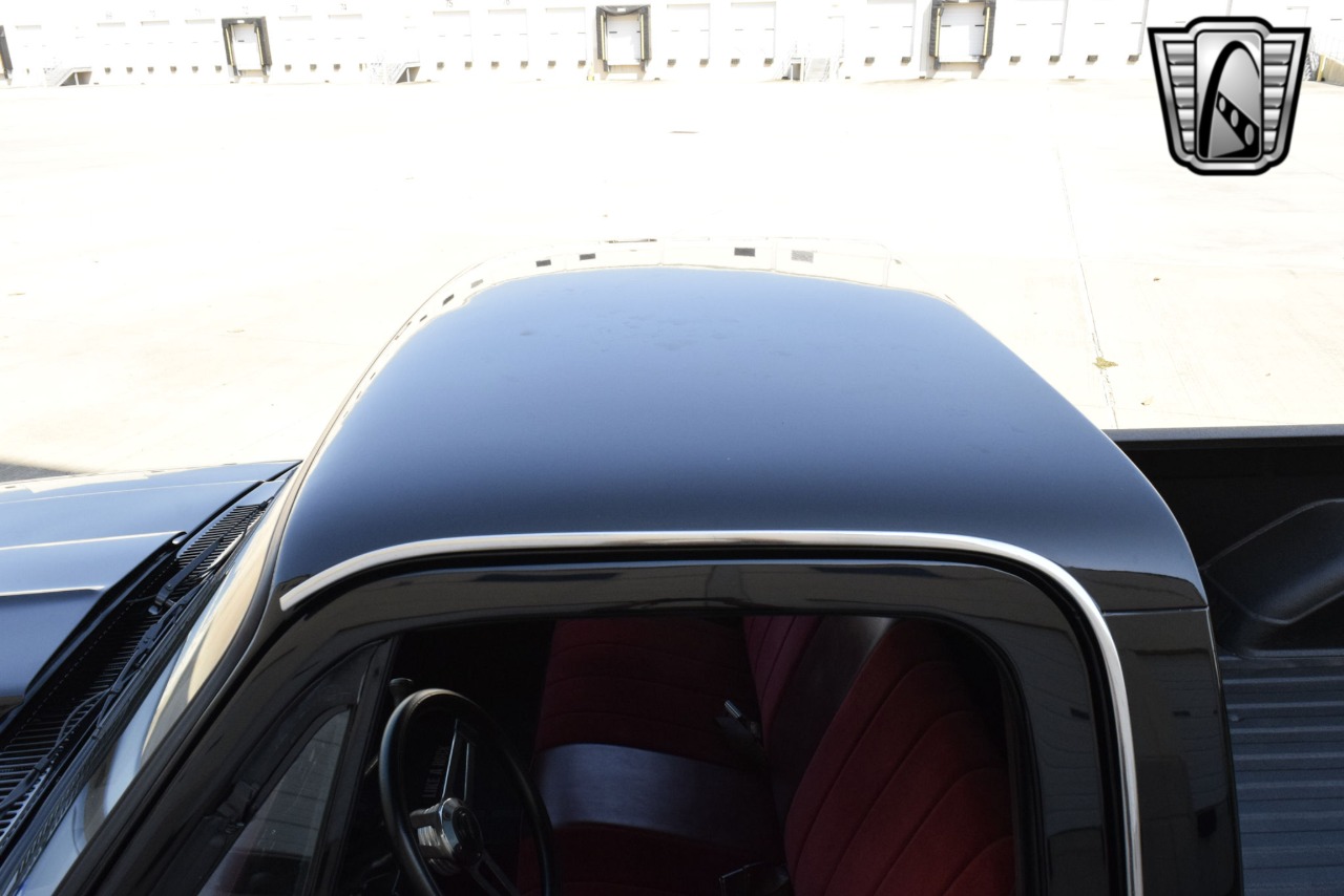 1985 Chevrolet Pickup 8