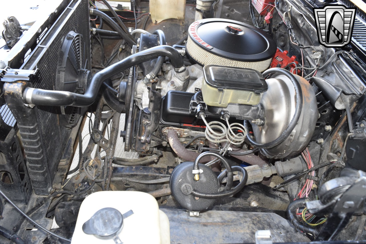 1985 Chevrolet Pickup 20