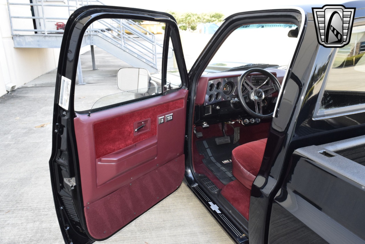 1985 Chevrolet Pickup 22