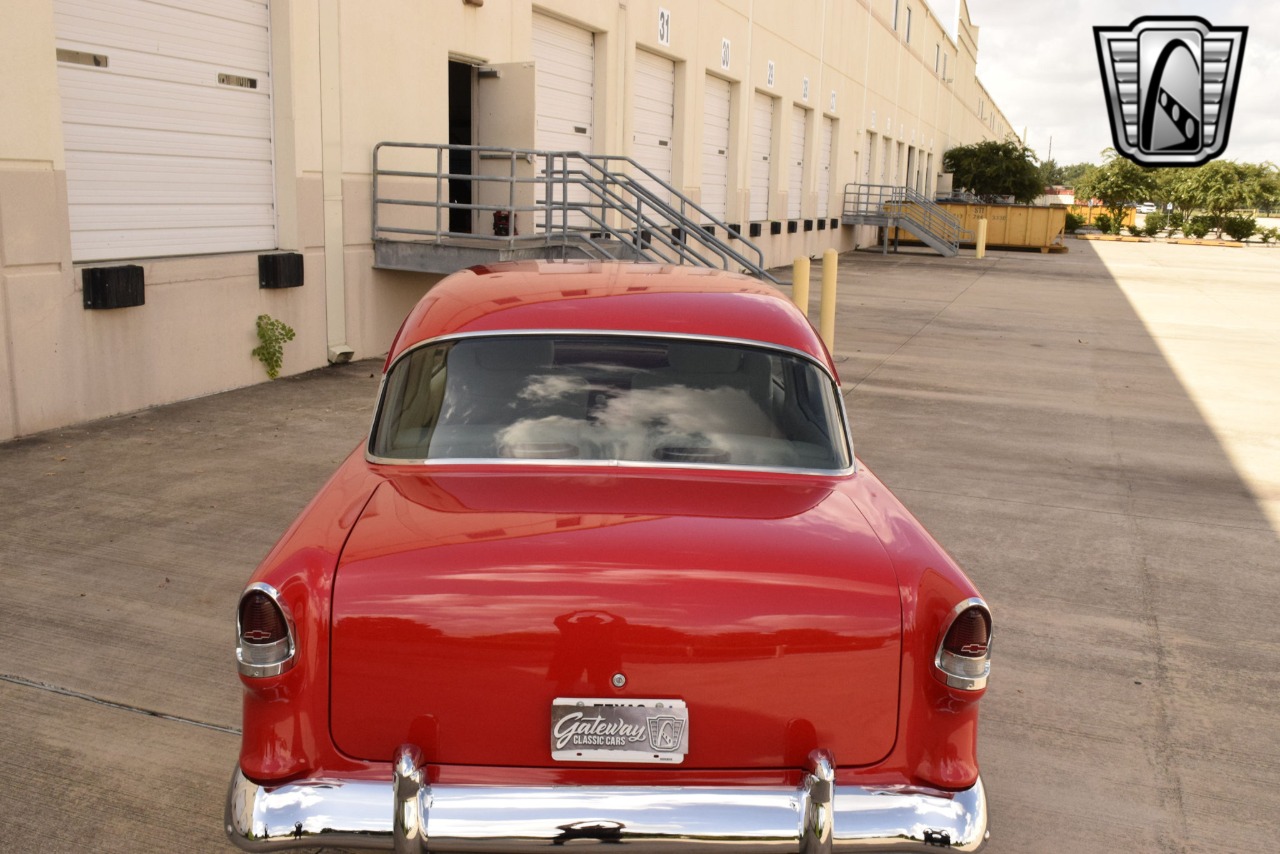 1955 Chevrolet Bel Air 39