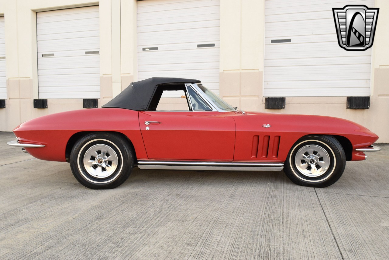 1965 Chevrolet Corvette 52