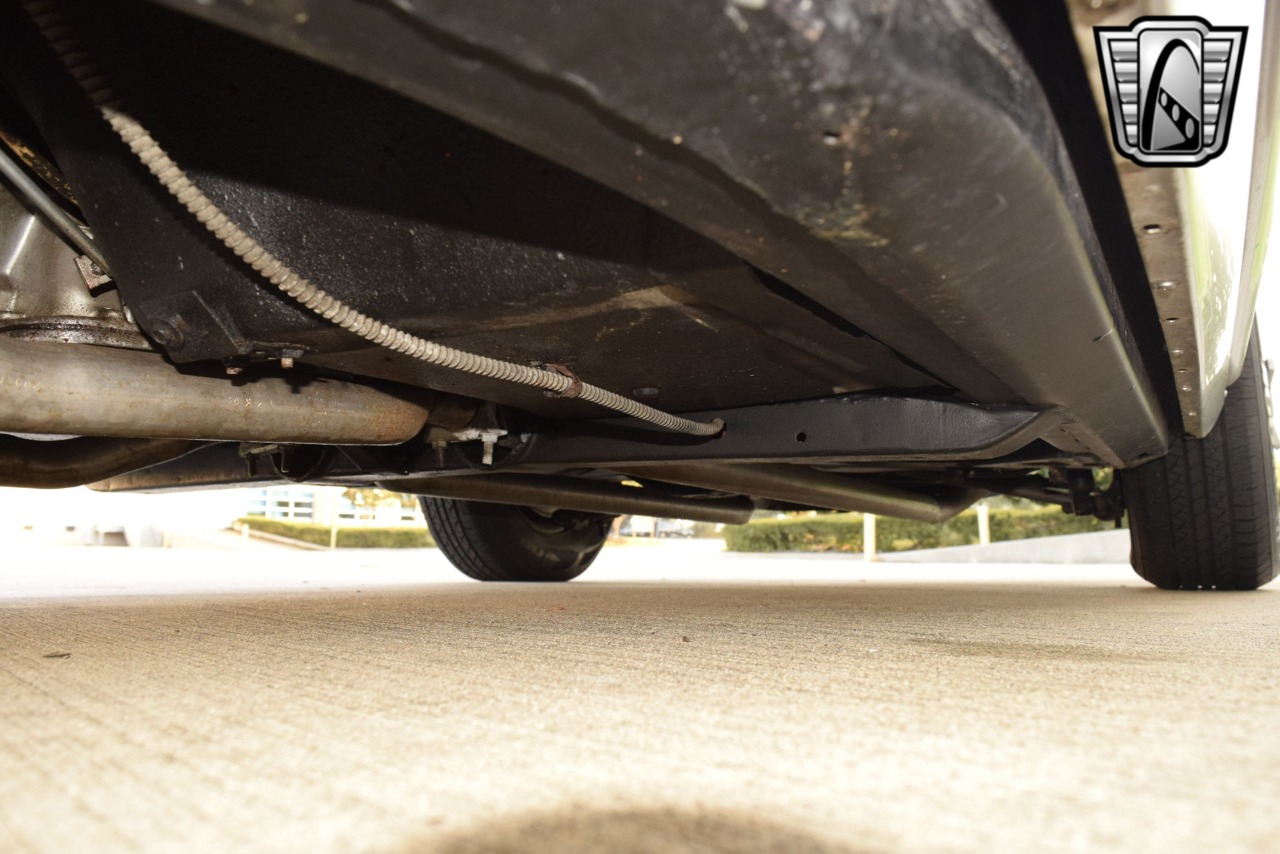 1965 Chevrolet Corvette 83