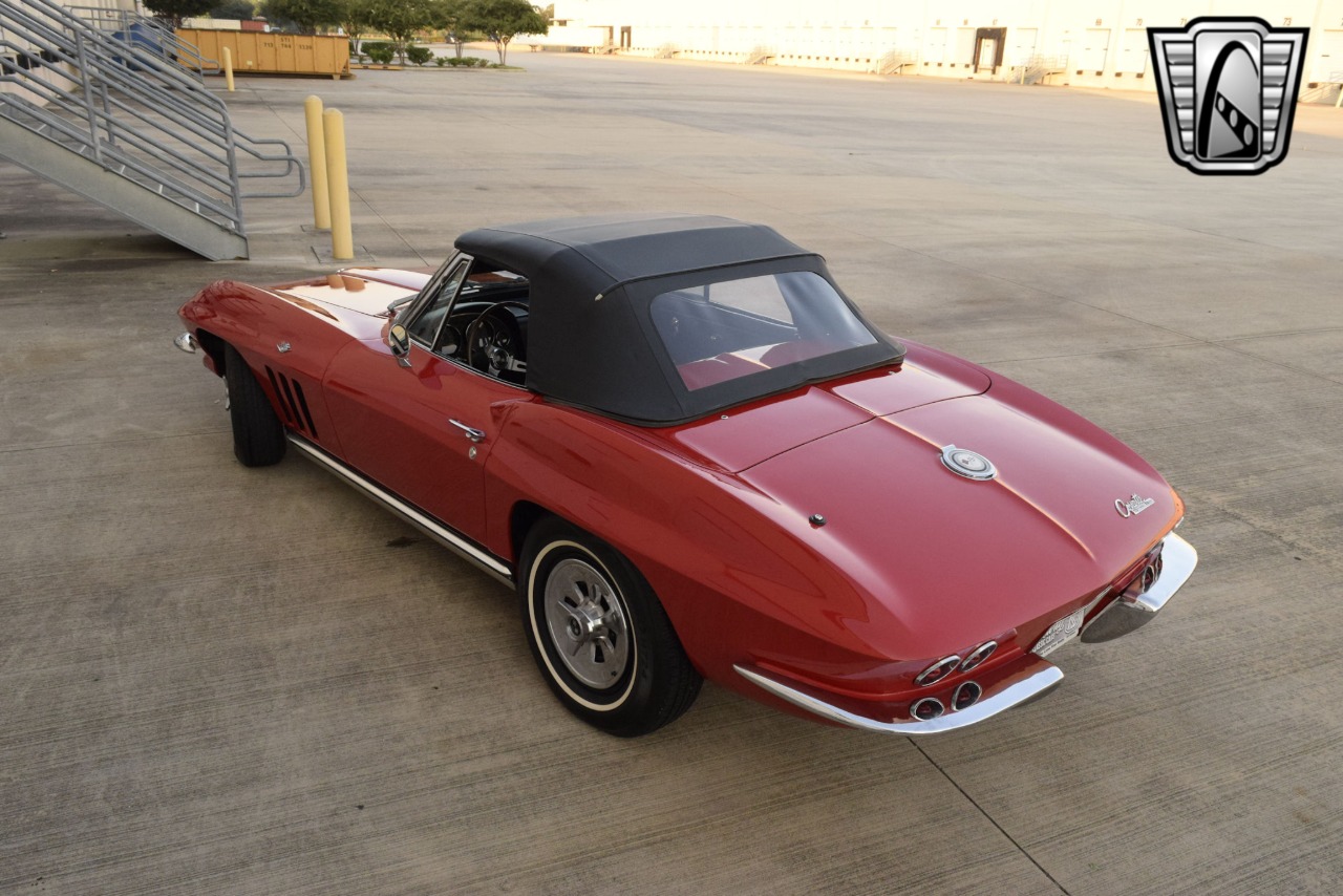 1965 Chevrolet Corvette 5