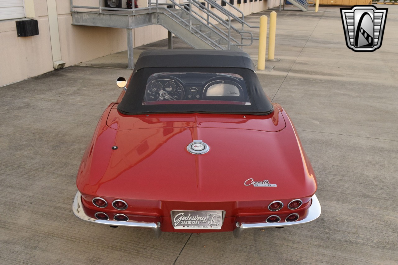 1965 Chevrolet Corvette 45
