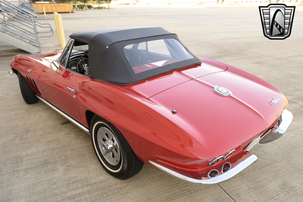 1965 Chevrolet Corvette 68