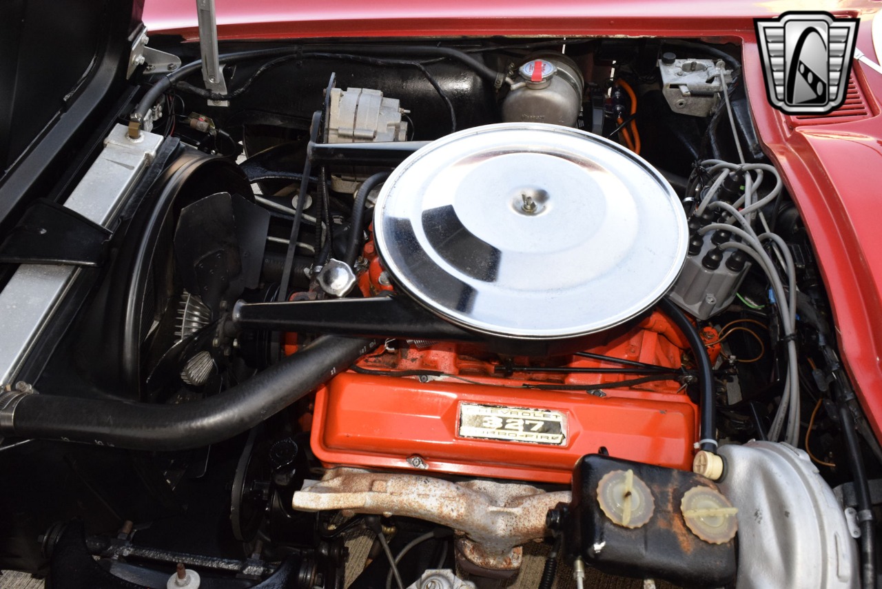 1965 Chevrolet Corvette 22