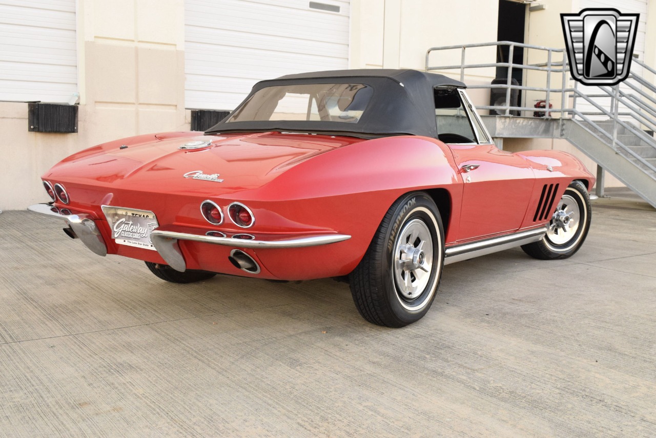 1965 Chevrolet Corvette 50