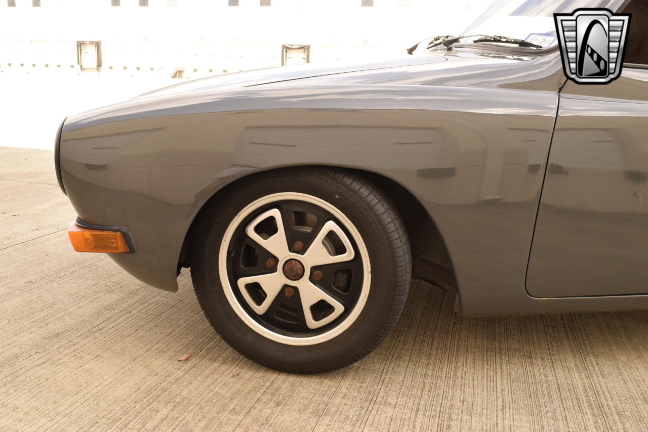 1973 Volkswagen Karmann Ghia 54